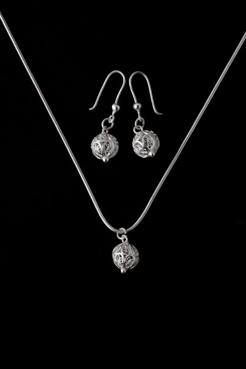Silver Linings Beads Handmade Silver Filigree Pendant Set Online