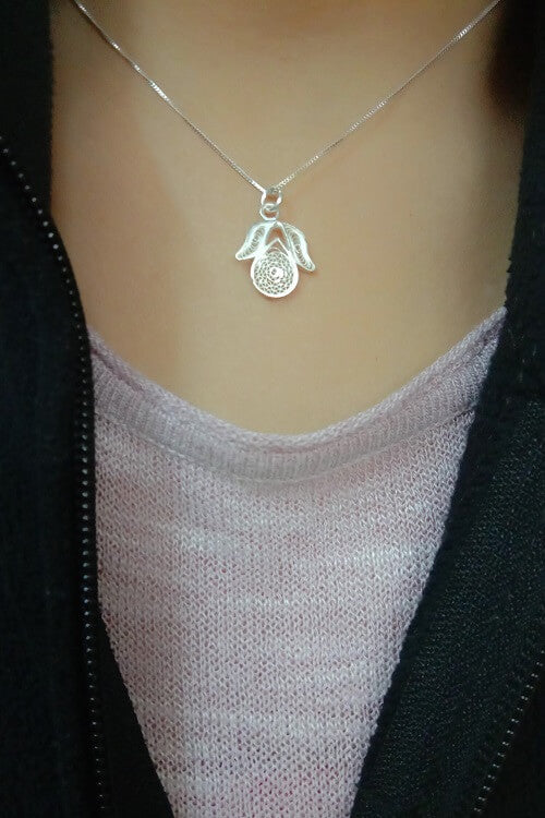 Silver Linings Tulip Handmade Silver Filigree Chain With Pendant Online