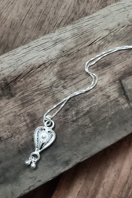 Silver Linings Heart Handmade Silver Filigree Chain With Pendant Online