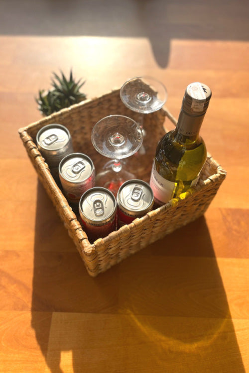 Pine Cone Handcrafted Water Hyacinth Bottle Caddy With Cane Frame