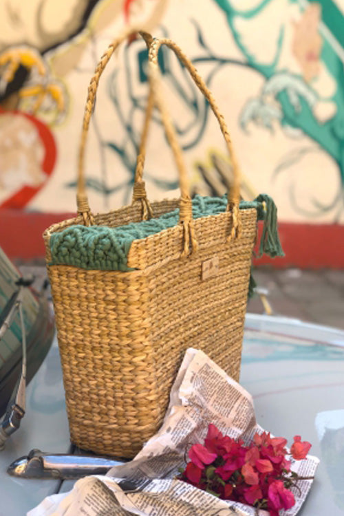 Pine Cone Handcrafted Box Bag With Macrame Closure