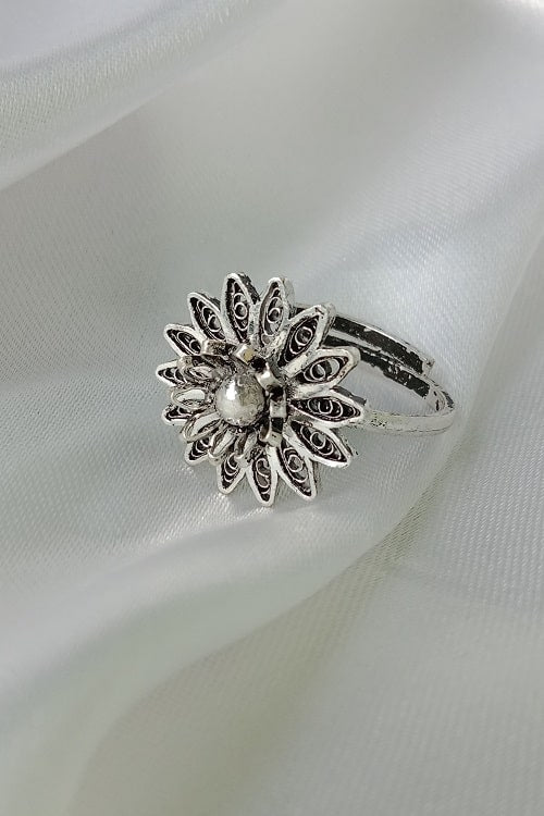 Silver Linings "Sunflower" Silver Filigree Ring