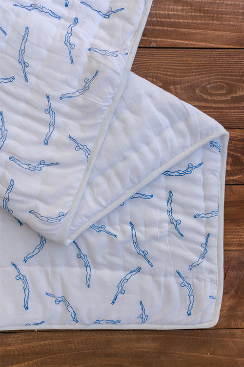 Okhai 'Cool Dive' Hand Block Printed Pure Cotton Quilt