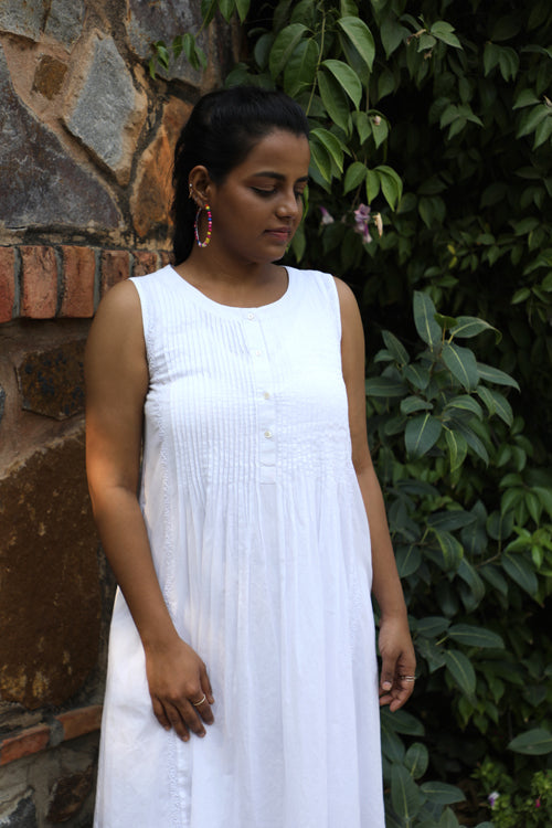 Ishanvi Chikankari Embroidered Sleeveless Dress With Pintucks