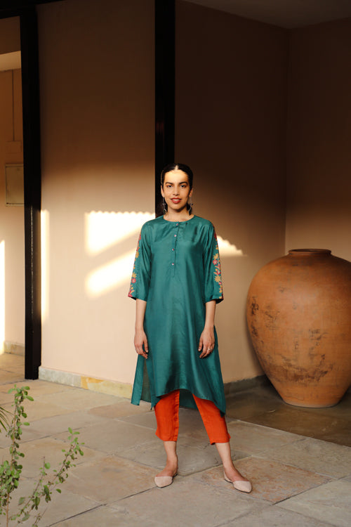 Rangsutra Juhi Teal Green Kurta With Crewel Embroidered Sleeves