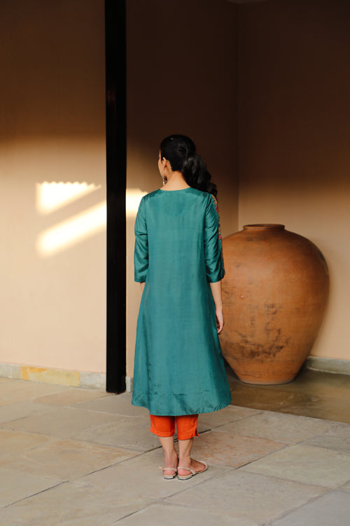 Rangsutra Juhi Teal Green Kurta With Crewel Embroidered Sleeves