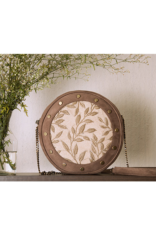 Dhaaga Leafy Gray Embroidery Stud Sling