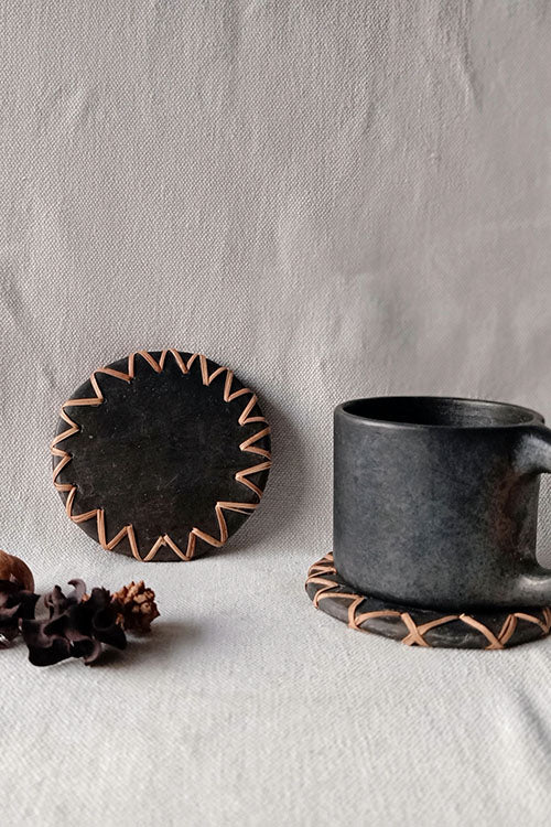 Terracotta by Sachii Longpi Black Pottery Coaster Round