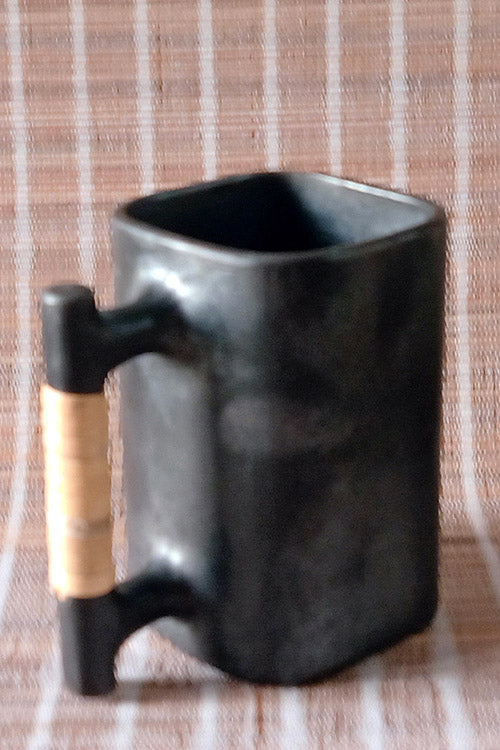 Terracotta by Sachii "Longpi Black Pottery Beer Mug Large Square"