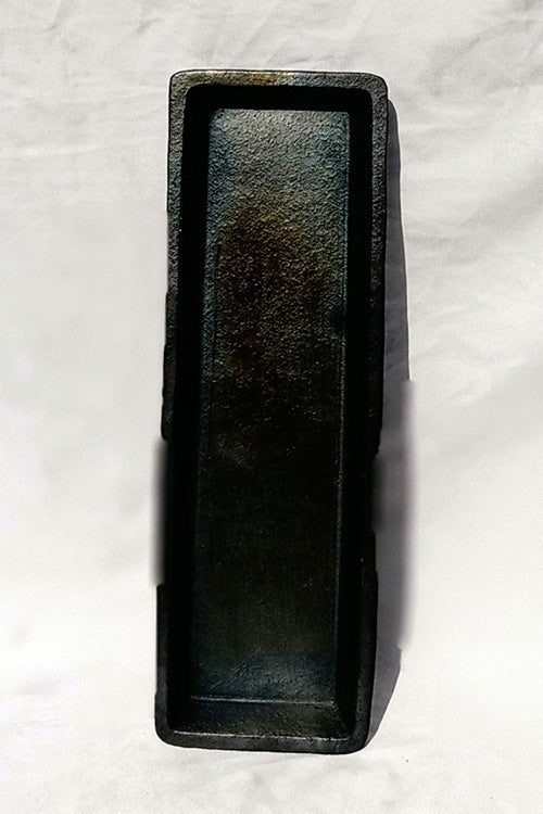 Terracotta by Sachii Longpi Black Pottery Tray Long
