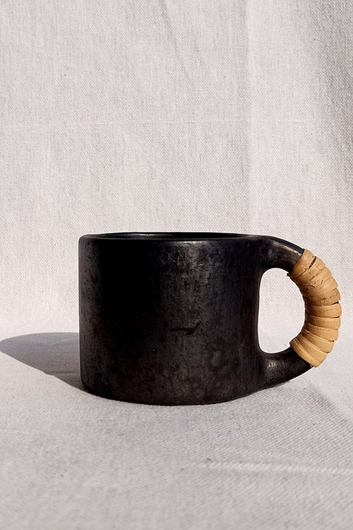 Terracotta by Sachii Longpi Black Pottery Coffee Mug Small