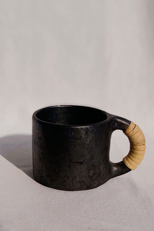Terracotta by Sachii Longpi Black Pottery Coffee Mug Small