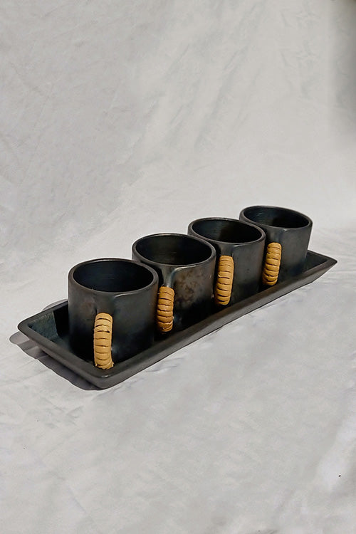 Terracotta by Sachii Longpi Black Pottery Coffee-Mugs & Tray Set
