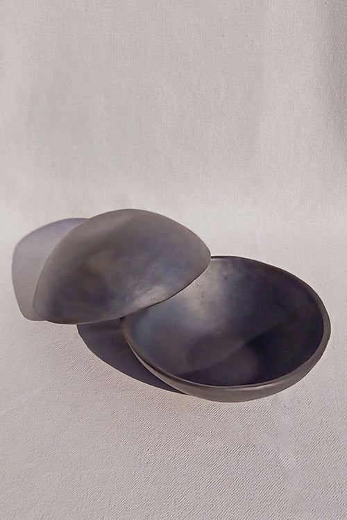 Terracotta by Sachii Longpi Black Pottery Soup/Salad Bowl