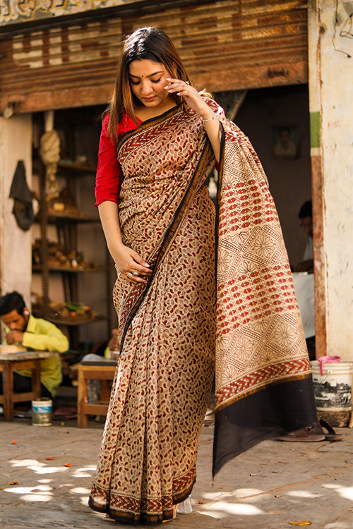 Sooti Syahi Paisley & Polkas Bagru Handblock Print Chanderi Silk Saree Online