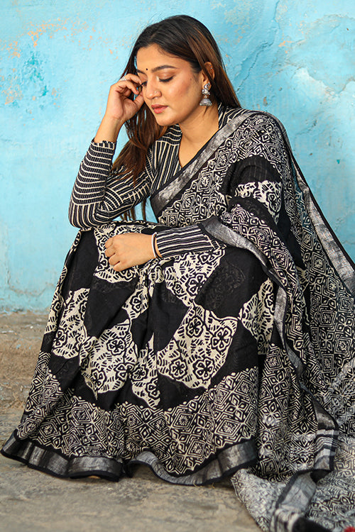 Sooti Syahi Checkmate Handblock Printed Chanderi Silk Saree Online