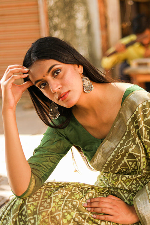 Sooti Syahi Heena on her Sarees: Kashish Dabu Handblock Print Cotton Slub Saree