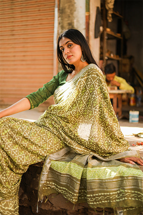 Sooti Syahi Heena on her Sarees: Kashish Dabu Handblock Print Cotton Slub Saree