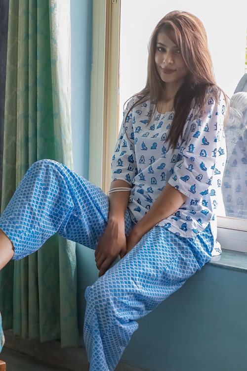 Sootisyahi 'Day Dream' Handblock Printed Cotton Nightsuit