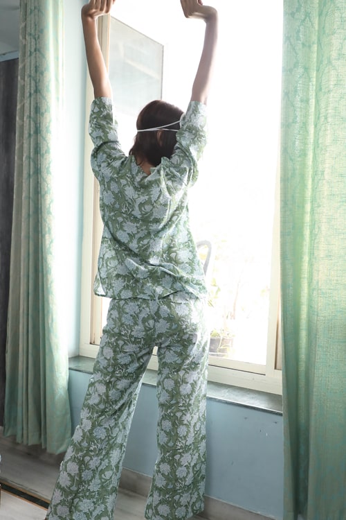 Sootisyahi 'Green Grassland' Block Printed Cotton Nightsuit