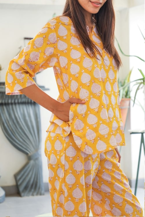 Sootisyahi 'Chrome Paramour' Block Printed Cotton Nightsuit