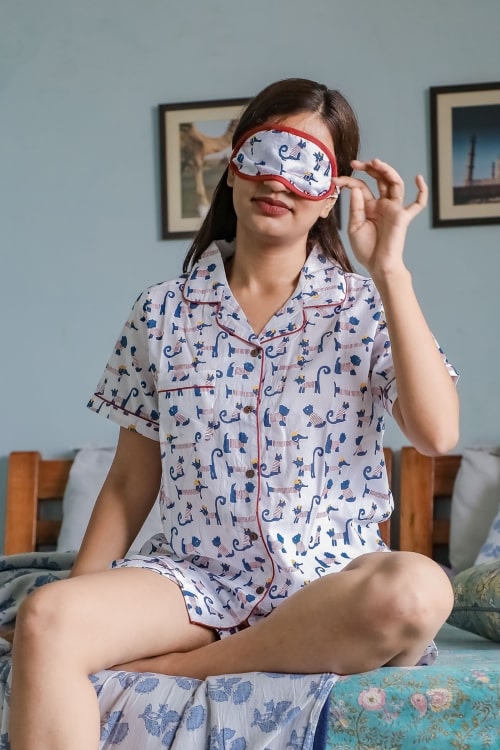Sootisyahi 'Impish Puppy' Handblock Printed Cotton Nightsuit