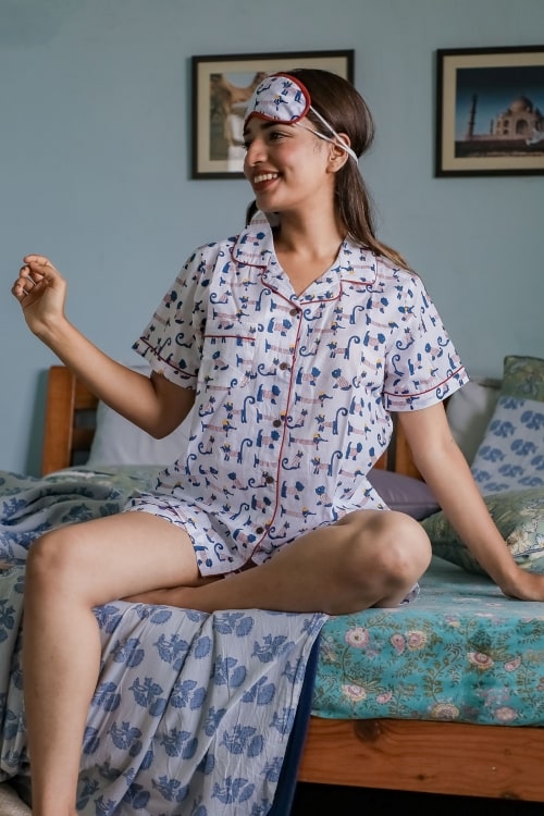 Sootisyahi 'Impish Puppy' Handblock Printed Cotton Nightsuit