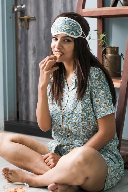 Sootisyahi 'Pastel Petals' Hand Printed Cotton Night Suit