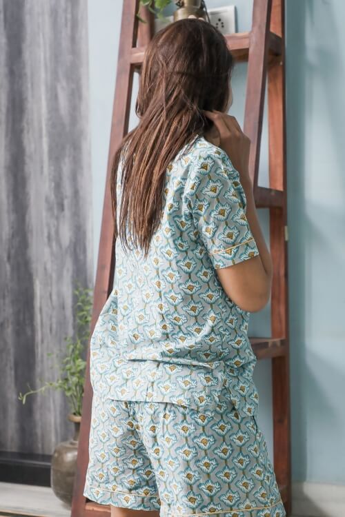 Sootisyahi 'Pastel Petals' Hand Printed Cotton Night Suit