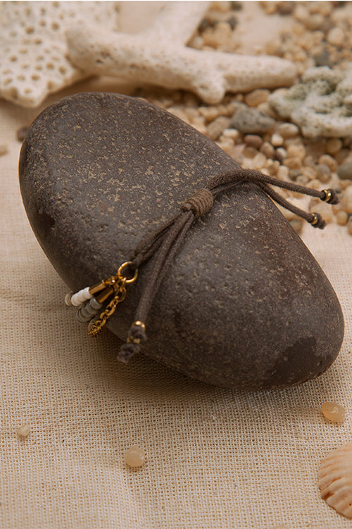 Dhaaga Serene Stone Bracelet
