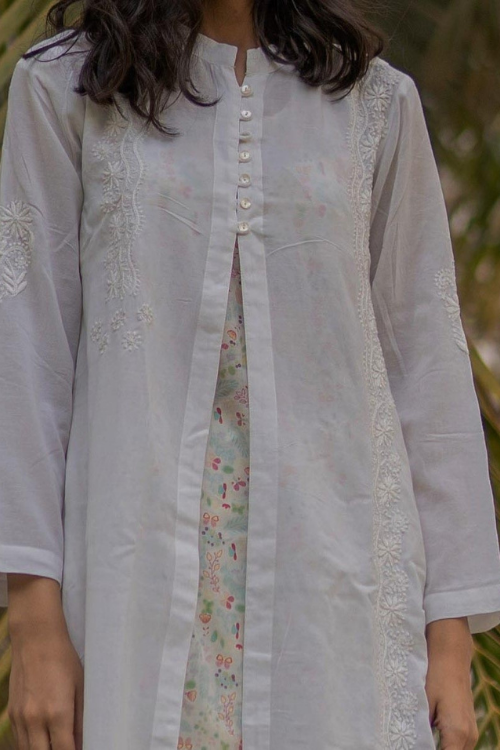 Sufia Hand Embroidered Chikankari Cotton Inner + Jacket | Relove