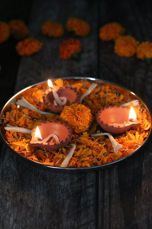 Okhai 'Kiran' Terracotta Diya (Set Of 8)