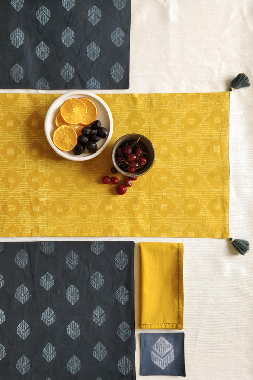 Leera Amber Jharokha Shibori Table Linen Set