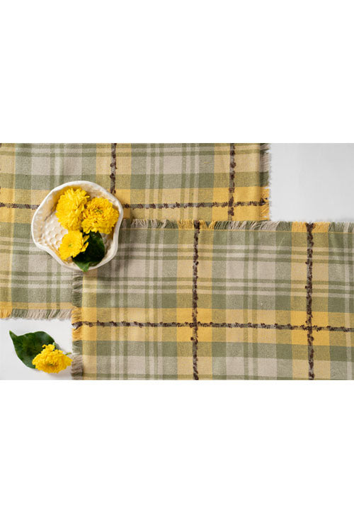 Onset Homes Checkered Table Mats-Sap green