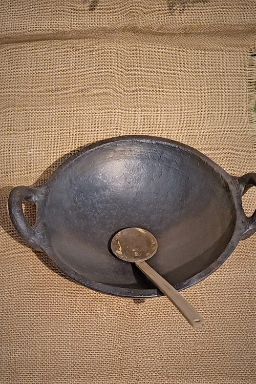 Terracotta by Sachii "Longpi Black Pottery Wok Small"