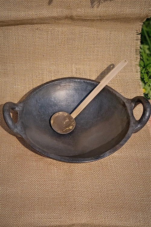 Terracotta by Sachii "Longpi Black Pottery Wok Small"