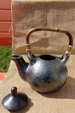 Terracotta by Sachii Longpi Black Pottery Flame-Safe Kettle