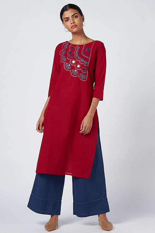 Trailblazer Maroon Embroidered Cotton Kurta For Women Online