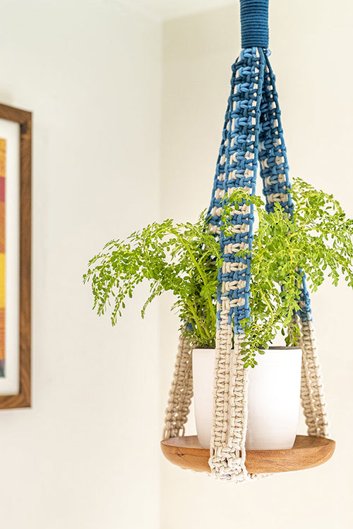108Knots Ombre Intertwined Short Hand-Knotted Plant Hanger