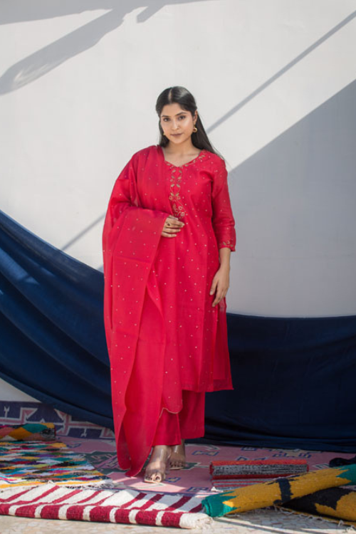 Urmul Aroos Red Hand Embroidered Chanderi Kurta For Women Online