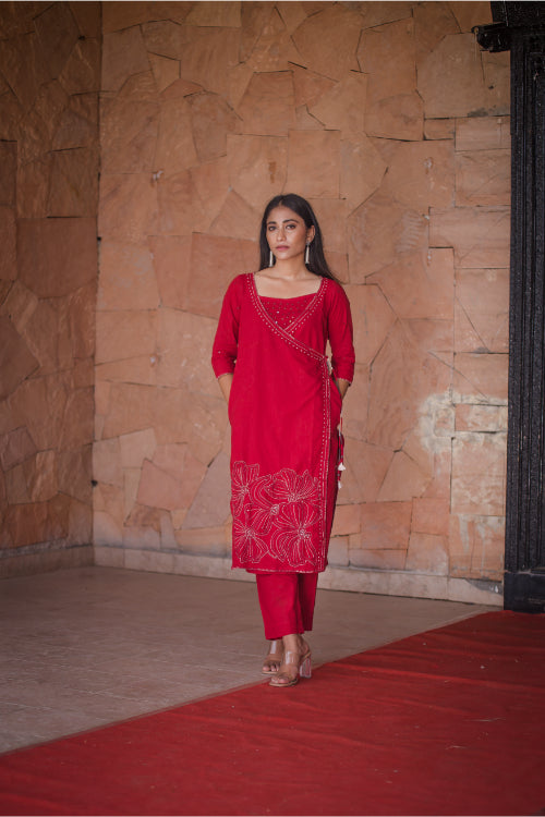 Urmul'Sayonee' Laal ishq Cotton wrap kurti (3pc kurta,sleeve and pant set )