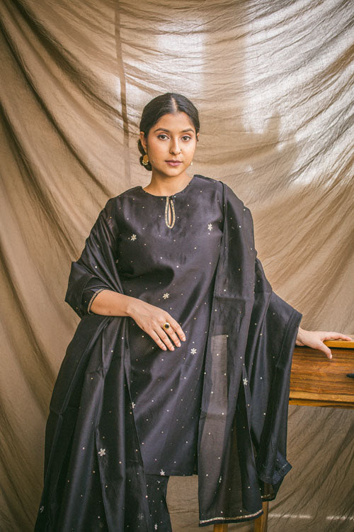 Urmul'Souma' Festive' Chanderi Kurti.(3Pc Kurta,Sharara And Dupatta Set)