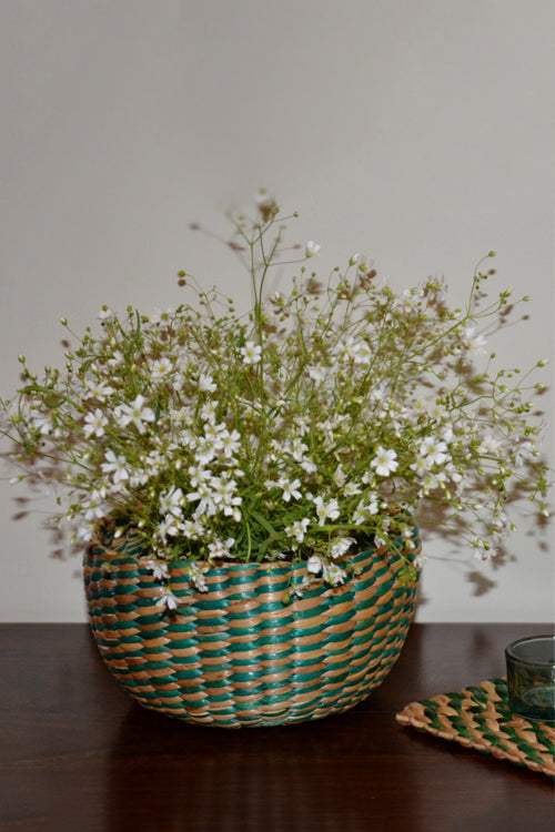 Dharini Water Hyacinth Round Basket (Green-Natural)
