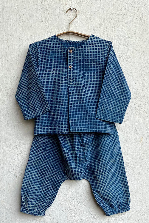 Whitewater Kids Unisex Organic Zoo Bag - Indigo Raidana and Check Kurta Top with Check Pants