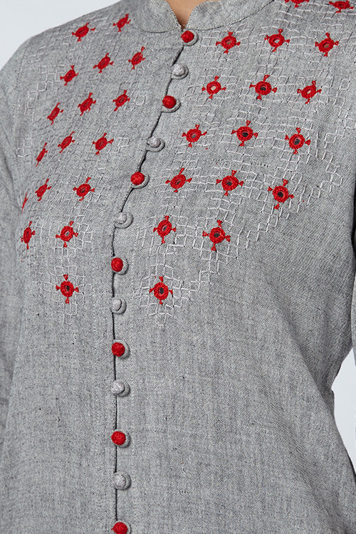 Okhai 'Ipsa' Kharak Embroidered Cotton Handloom Kurta | Rescue