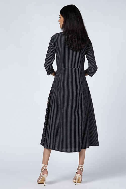 Okhai 'Kashmira' Embroidered Cotton Dress